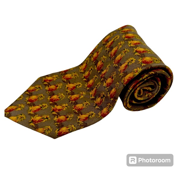 Tommy Bahama Other - Tommy Bahama silk tie 58 x 4